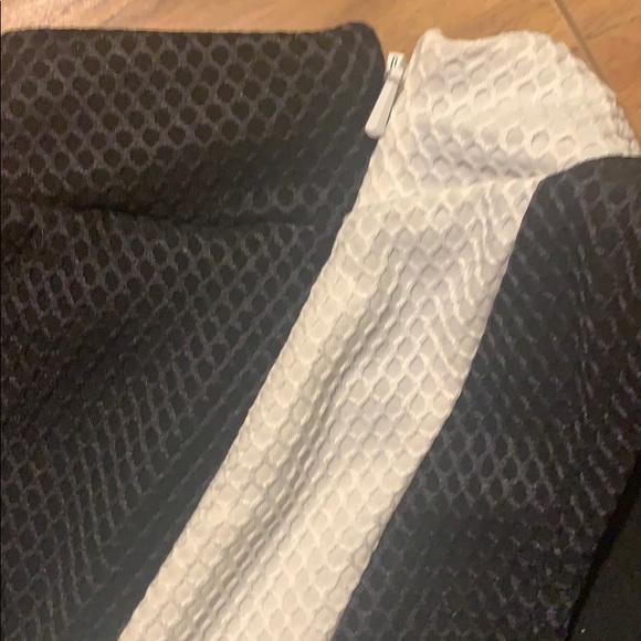 Dress - Picture 4 of 5